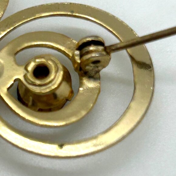 Vintage Gold-Tone Brooch With Aqua Blue Rhinestones & Dangle Chains 1950-60s - Picture 5 of 9